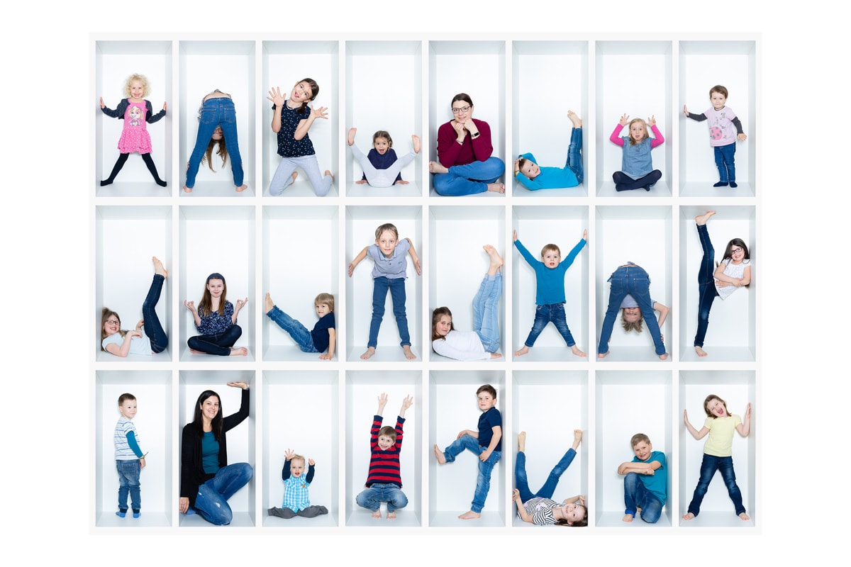 Das etwas andere Kastenfoto Gruppenfoto, Kindergartenfotografie, Schulfotografie, Kindergartenfotos, Schulfotos, Volksschule, Hort, EKIZ, Kinderfotograf, Kinderfotografie, Wien, Fotograf, Markus Grill, Kleine Foto Helden, moderne Kindergartenfotografie, Geschwisterfotos, Familienfotografie, Familienfotograf