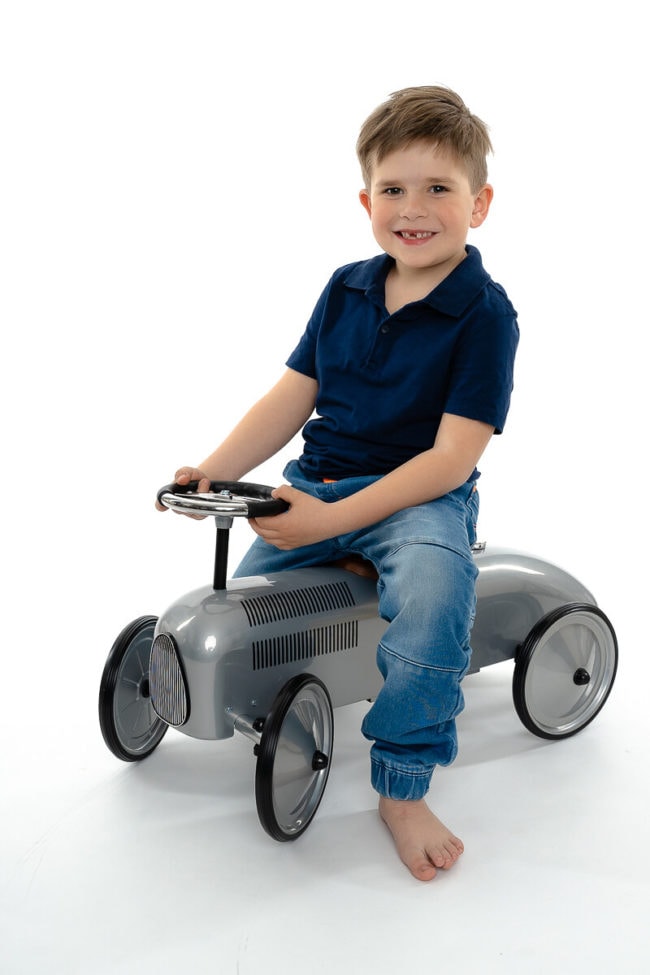 Kindergartenfotografie, Schulfotografie, Kindergartenfotos, Schulfotos, Volksschule, Hort, EKIZ, Kinderfotograf, Kinderfotografie, Wien, Fotograf, Markus Grill, Kleine Foto Helden, moderne Kindergartenfotografie, Geschwisterfotos, Familienfotografie, Familienfotograf