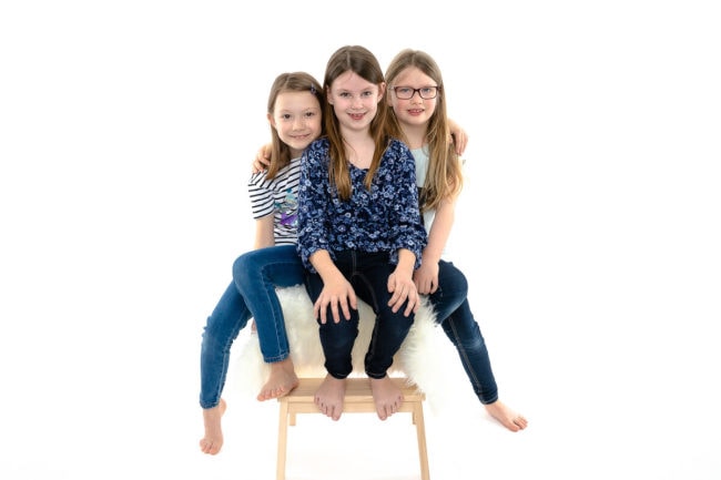 Kindergartenfotografie, Schulfotografie, Kindergartenfotos, Schulfotos, Volksschule, Hort, EKIZ, Kinderfotograf, Kinderfotografie, Wien, Fotograf, Markus Grill, Kleine Foto Helden, moderne Kindergartenfotografie, Geschwisterfotos, Familienfotografie, Familienfotograf