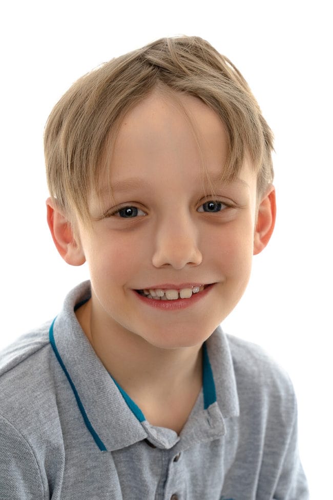 Kindergartenfotografie, Schulfotografie, Kindergartenfotos, Schulfotos, Volksschule, Hort, EKIZ, Kinderfotograf, Kinderfotografie, Wien, Fotograf, Markus Grill, Kleine Foto Helden, moderne Kindergartenfotografie, Geschwisterfotos, Familienfotografie, Familienfotograf